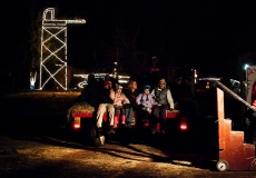 18_Hayride-Kids