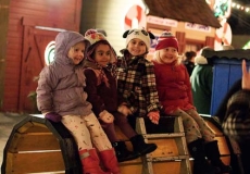 27_Train-Kids