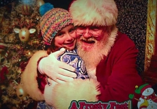 ff-2015-girl-and-santa